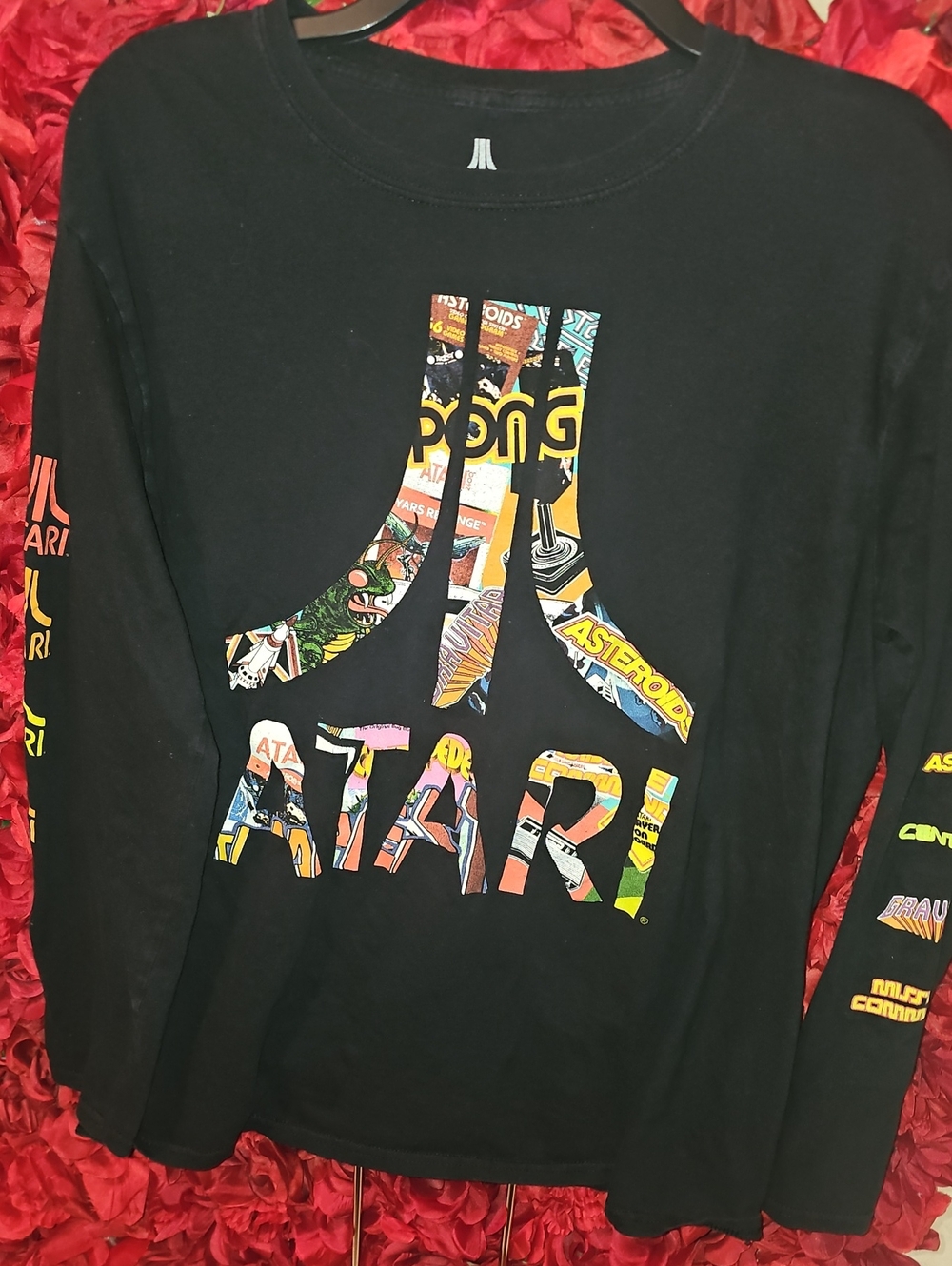 Atari Black Long Sleeve Tee with Multicolor Logo Size Large LIKE NEW